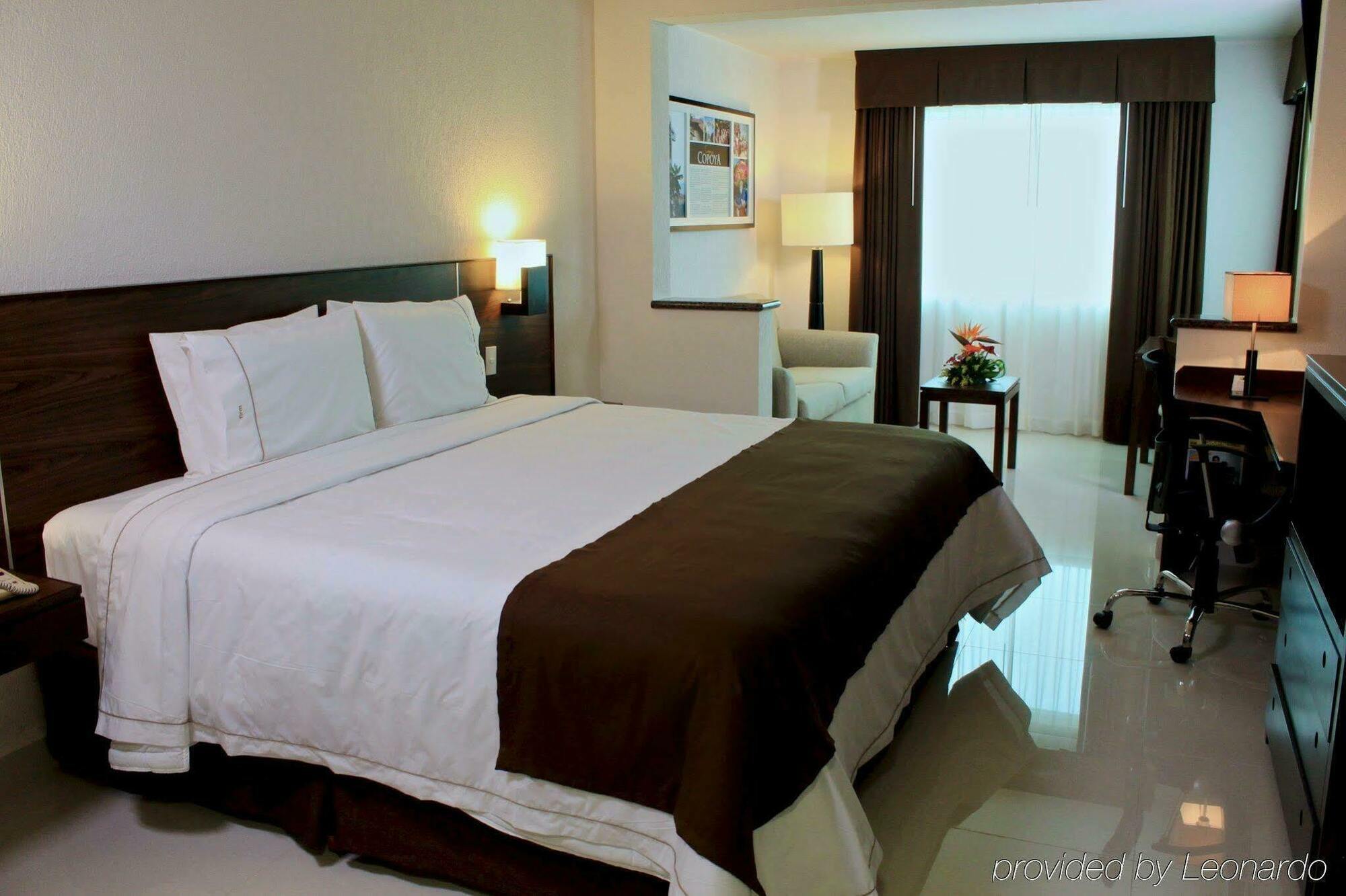 Holiday Inn Express Tuxtla Gutierrez La Marimba, An Ihg Hotel Стая снимка